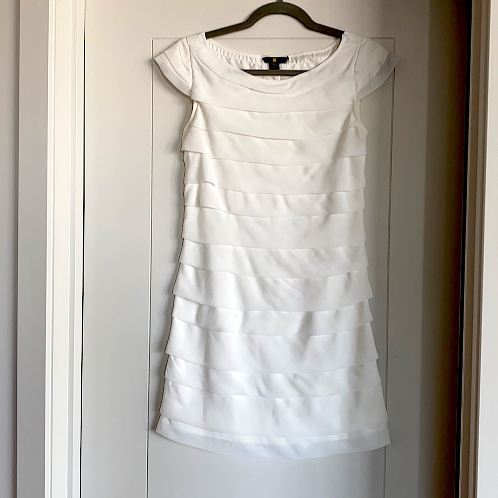 White mini dress 👗☀️